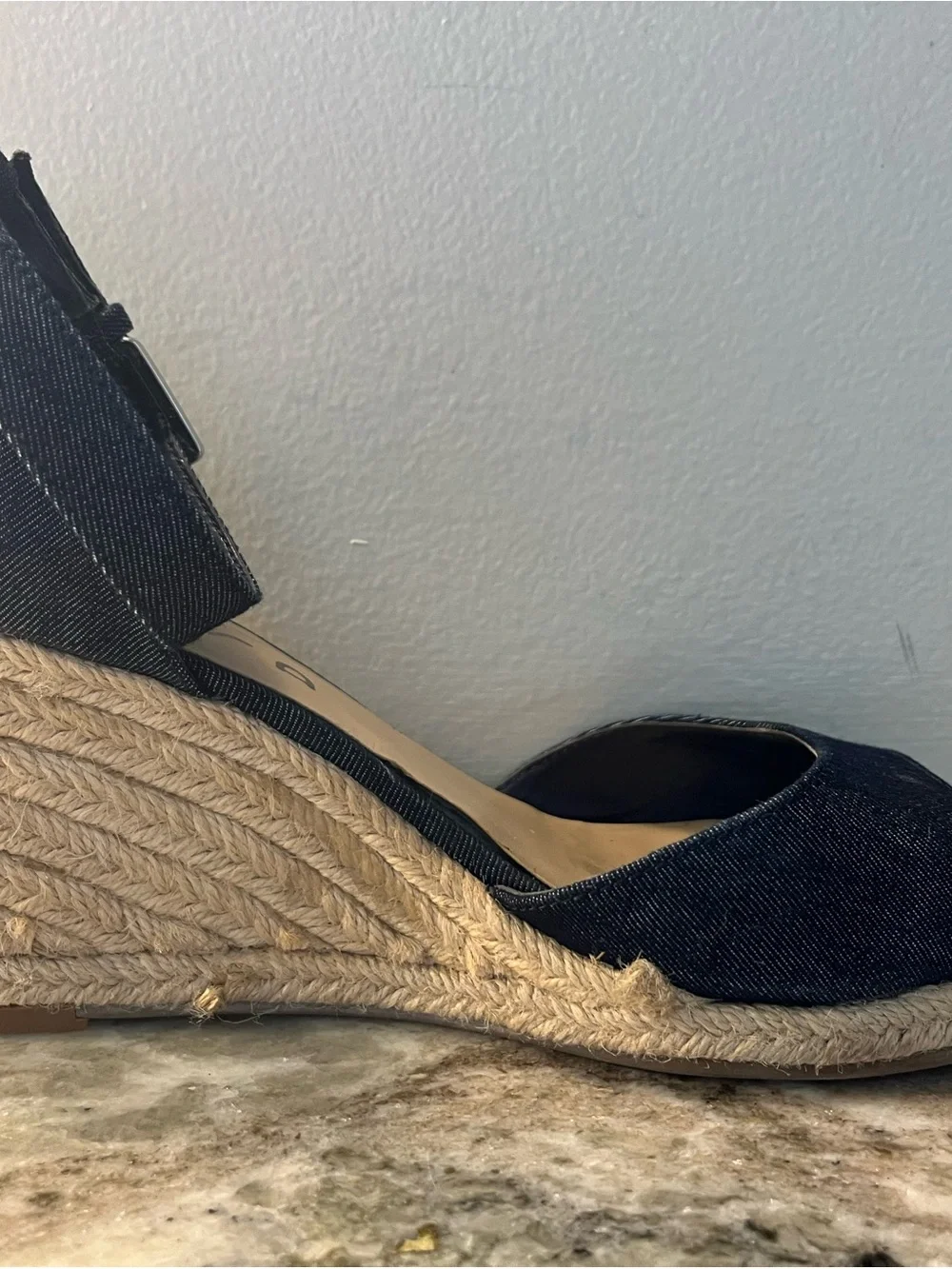 UNISA Blue Denim Espadrilles Med Heel Ankle Strap Size 9 MINT Ankle Strap